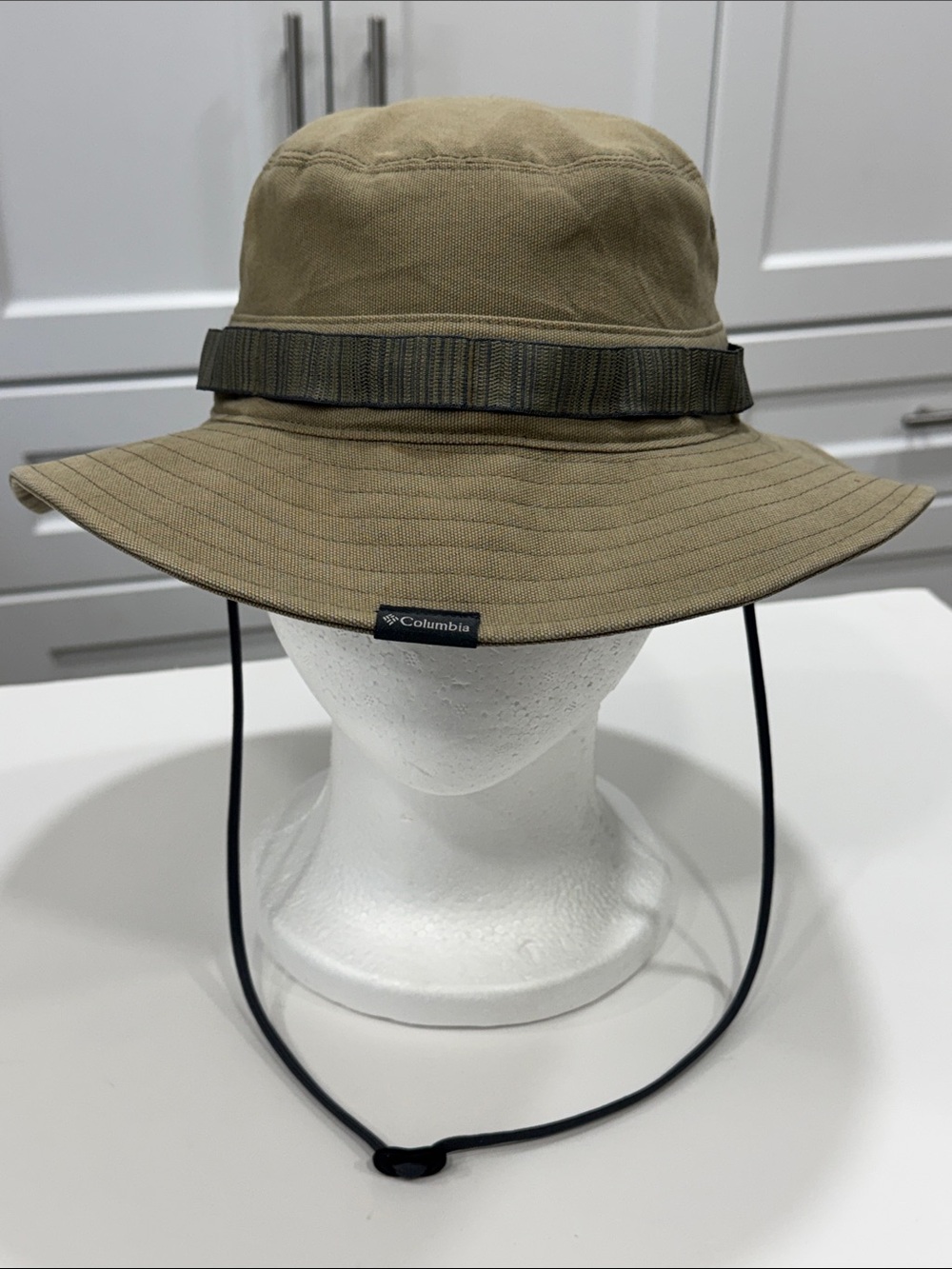Columbia ROC Bucket Hat | Unisex S/M | Tan | UPF 50